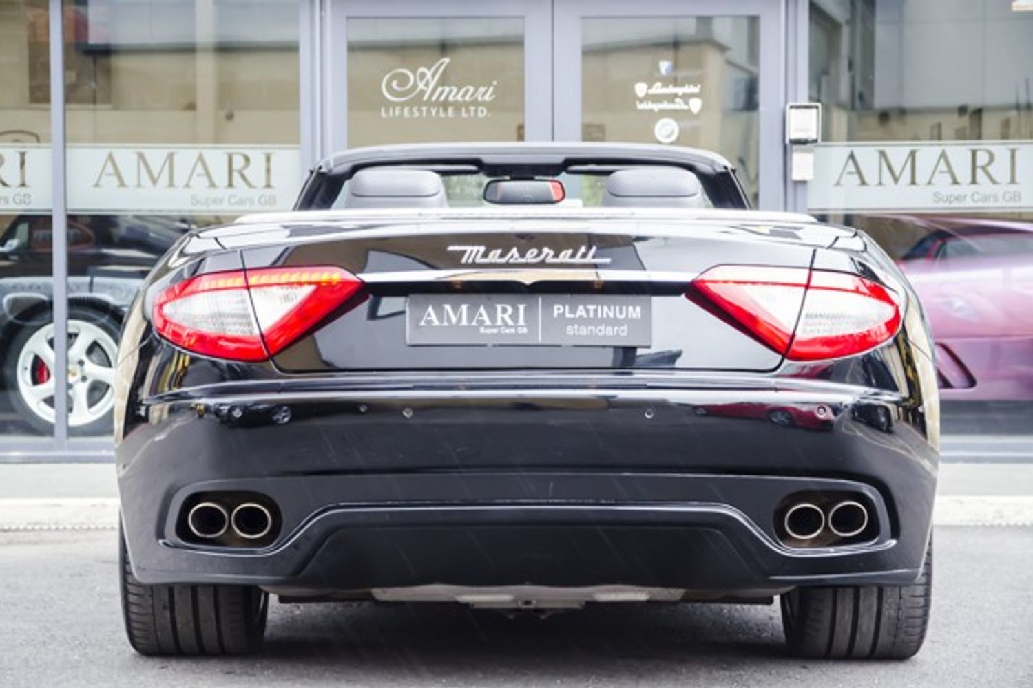 MASERATI GRANCABRIO CONVERTIBLE V8 Auto