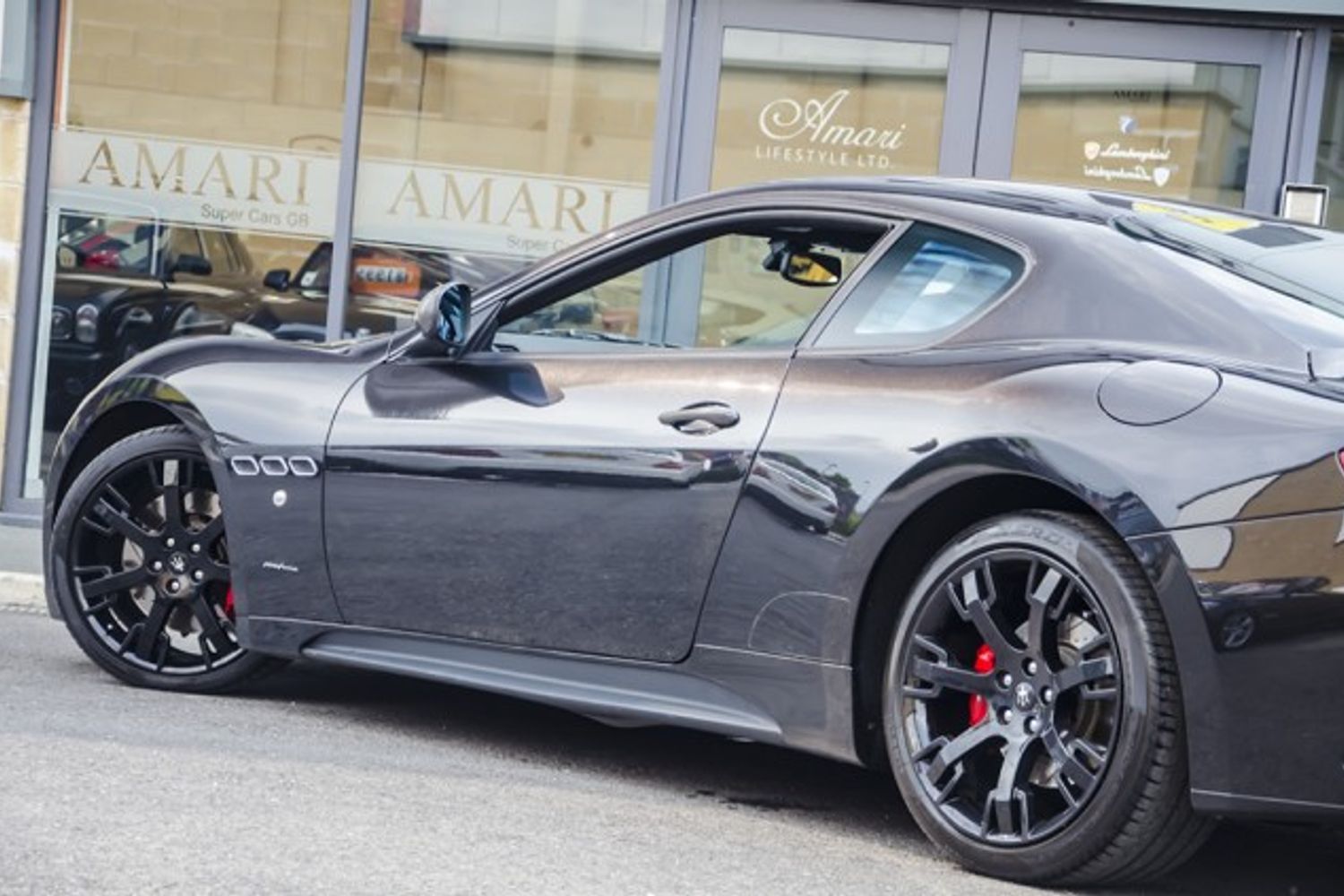 MASERATI GRANTURISMO COUPE V8 S MC Shift