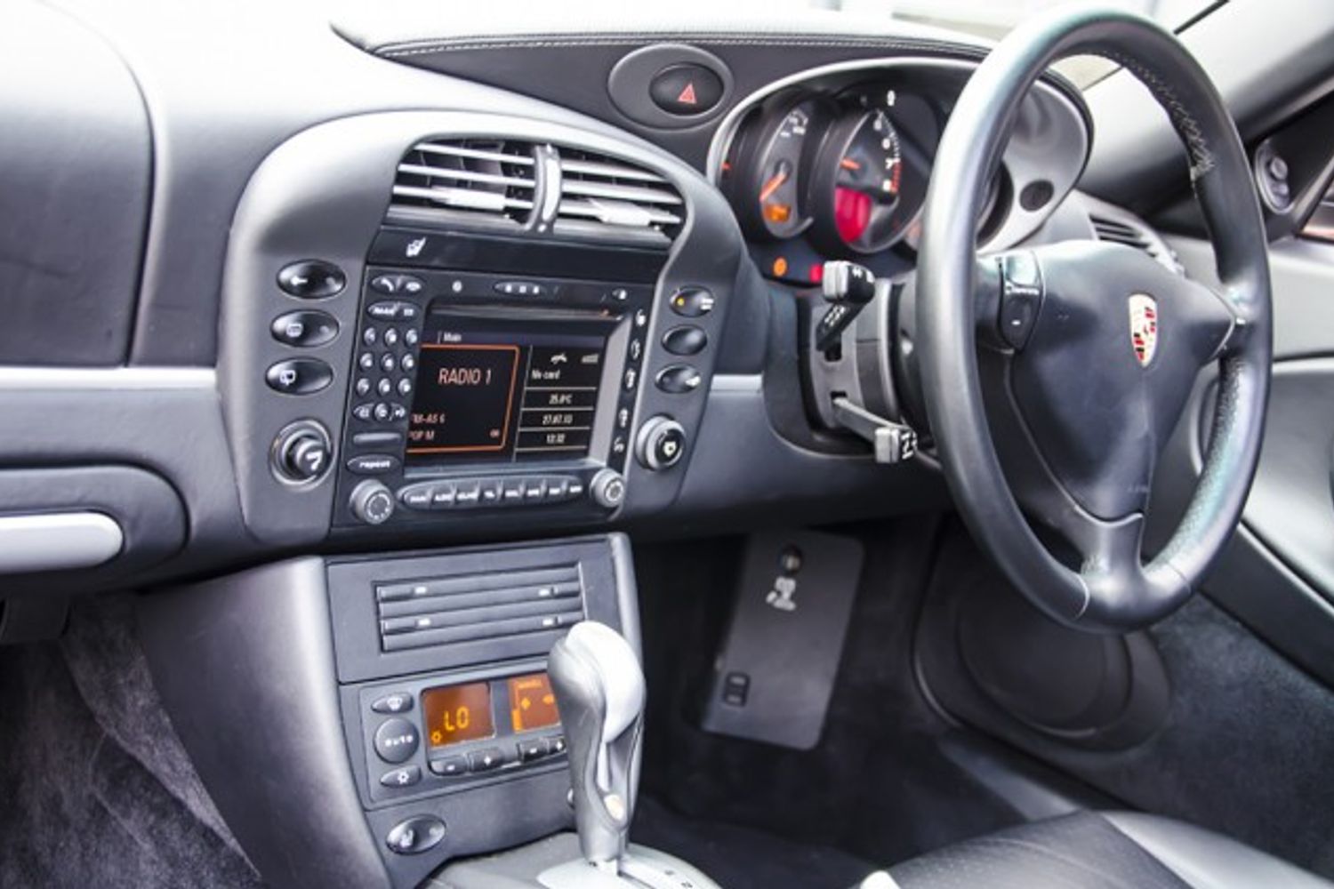 PORSCHE 911 [996] CARRERA 4 COUPE S Tiptronic S