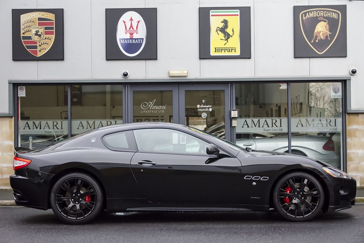 MASERATI GRANTURISMO COUPE V8 S MC Shift