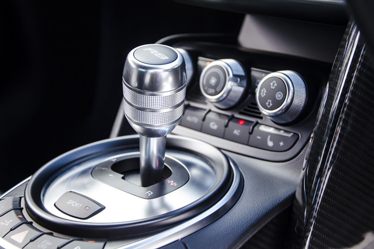 AUDI R8 COUPE 4.2 FSI Quattro R Tronic