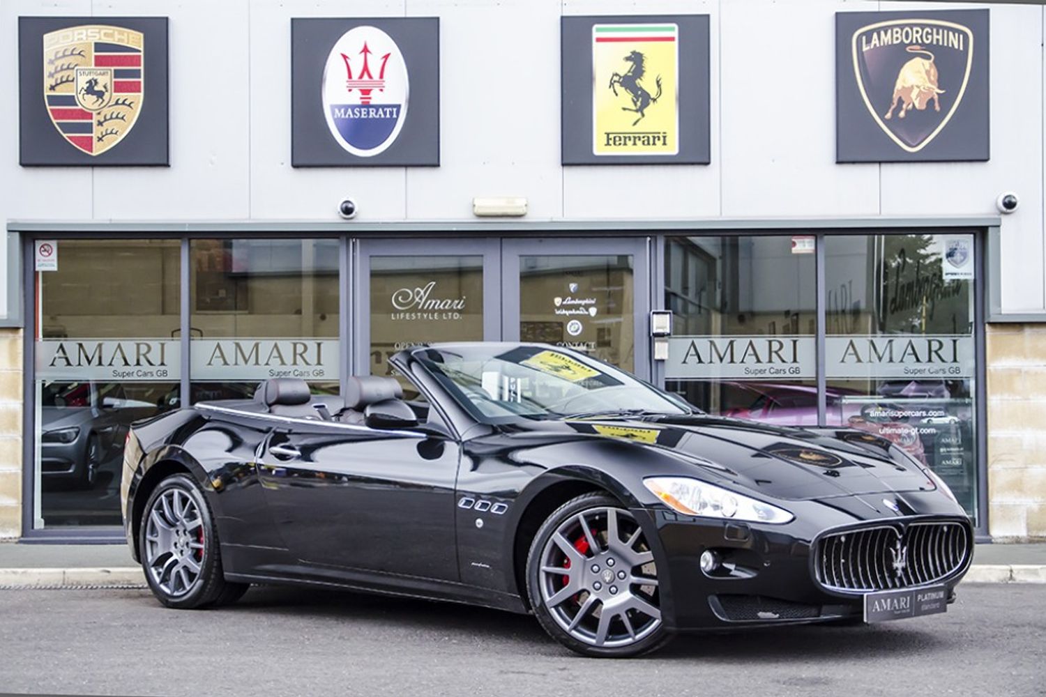 MASERATI GRANCABRIO CONVERTIBLE V8 Auto