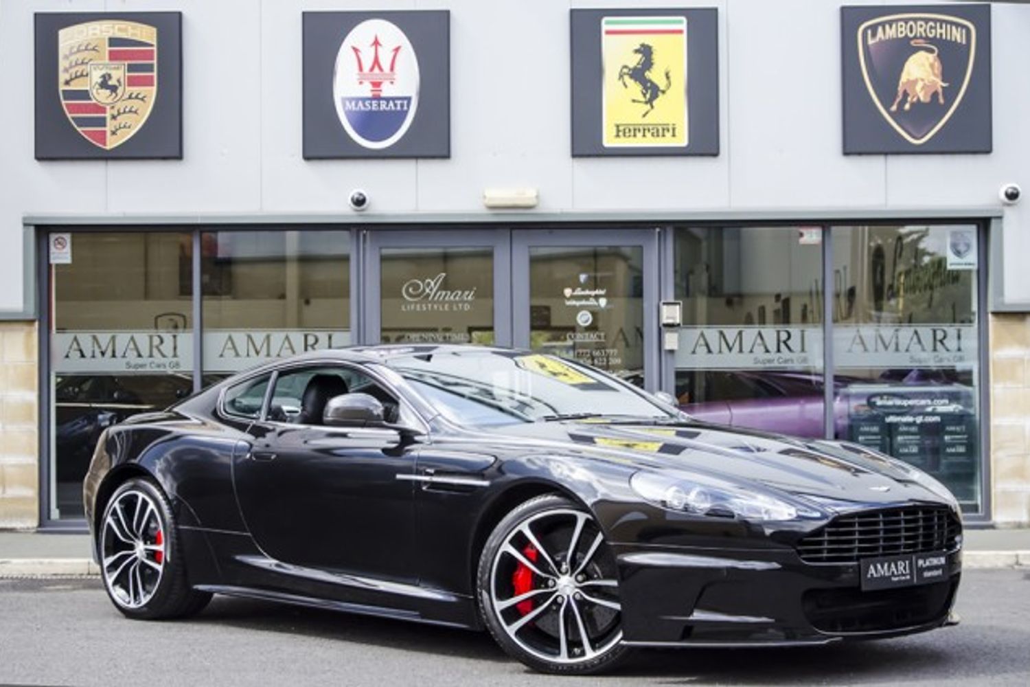 ASTON MARTIN DBS Ultimate Edition No 77/100