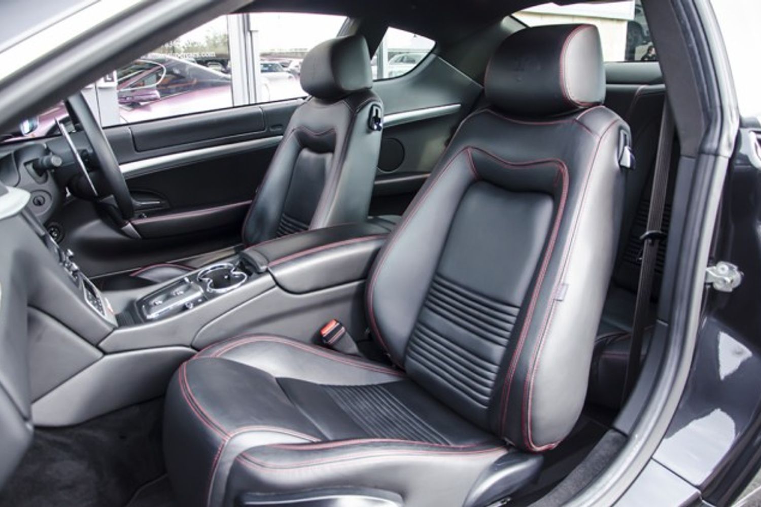 MASERATI GRANTURISMO COUPE V8 S MC Shift