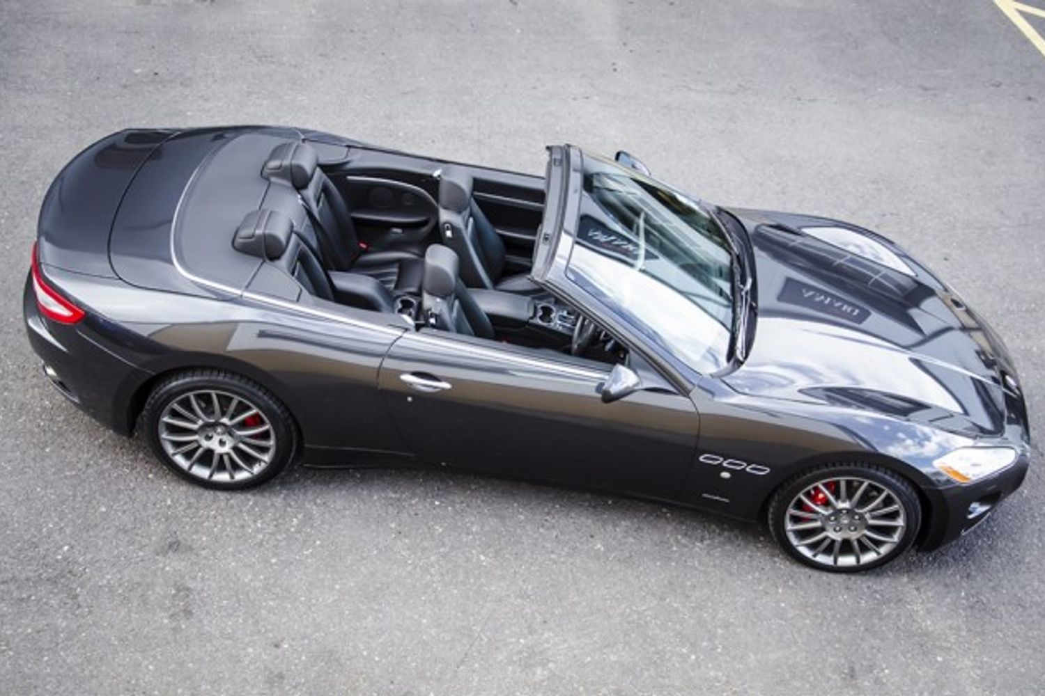MASERATI GRANCABRIO CONVERTIBLE V8 Auto