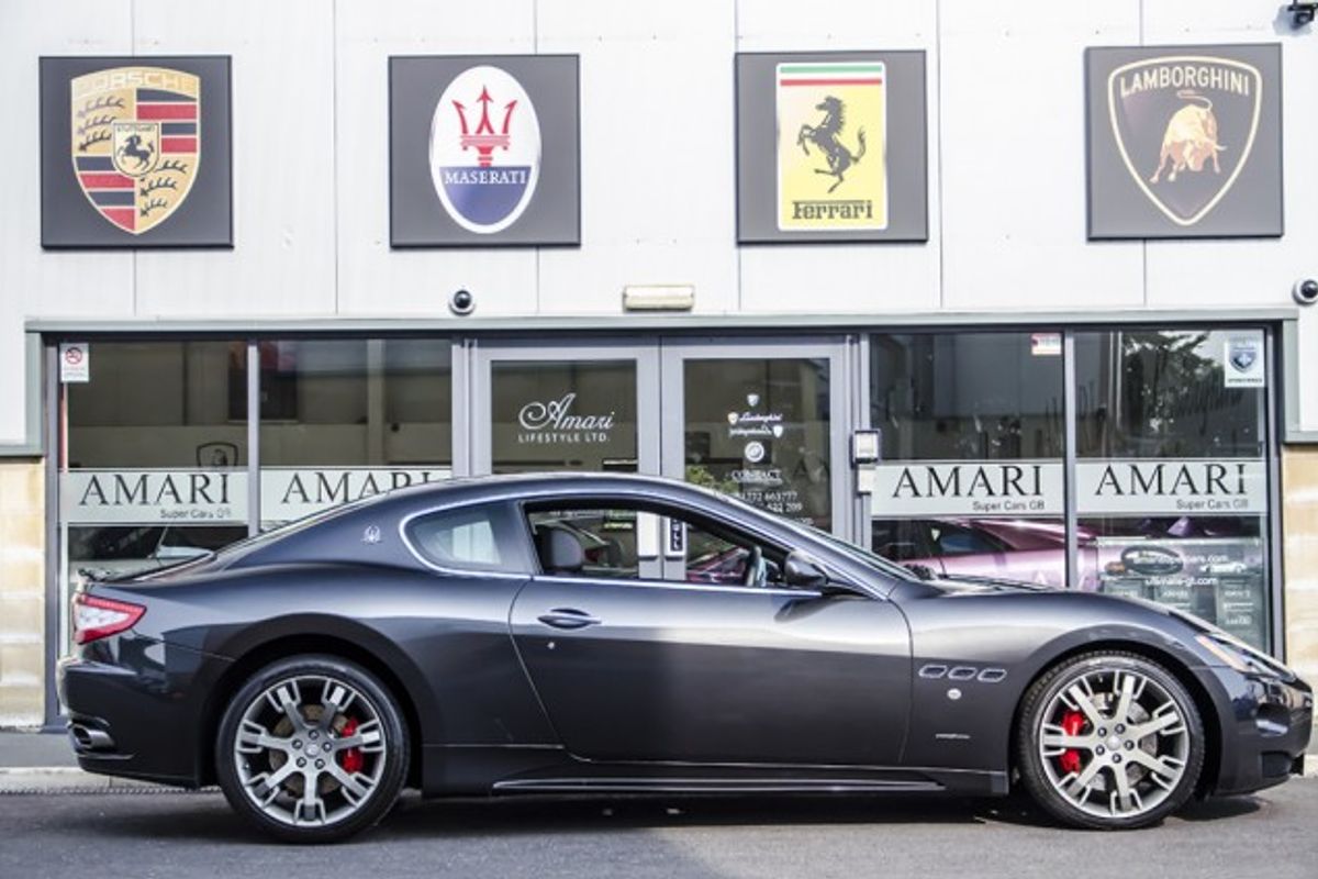 MASERATI GRANTURISMO COUPE V8 S MC Shift