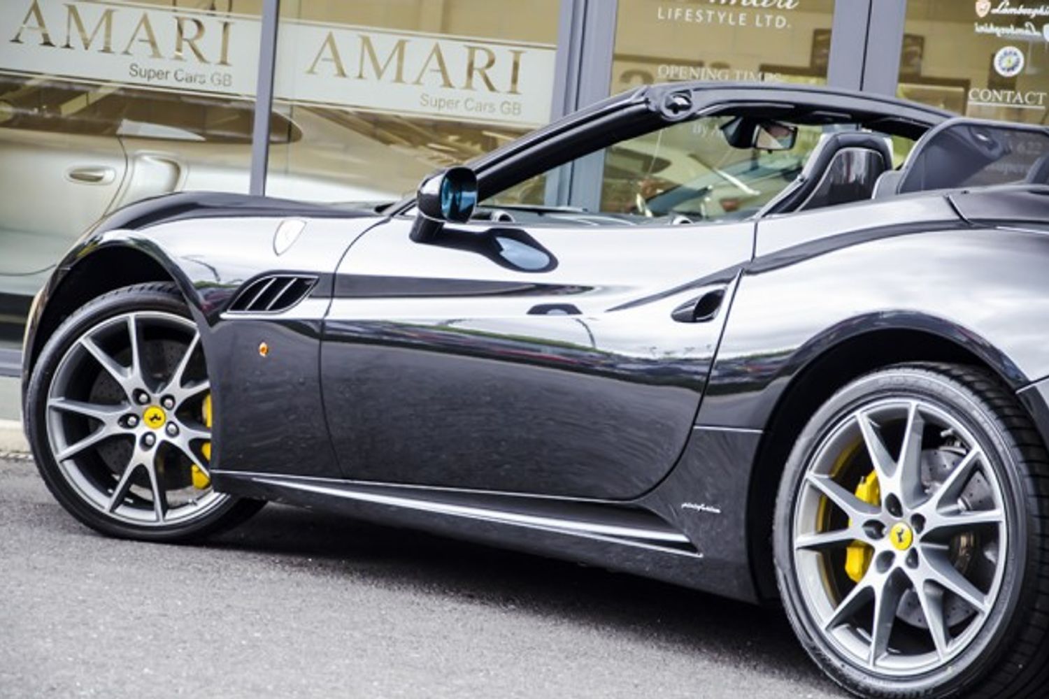 FERRARI CALIFORNIA CONVERTIBLE 2+ F1