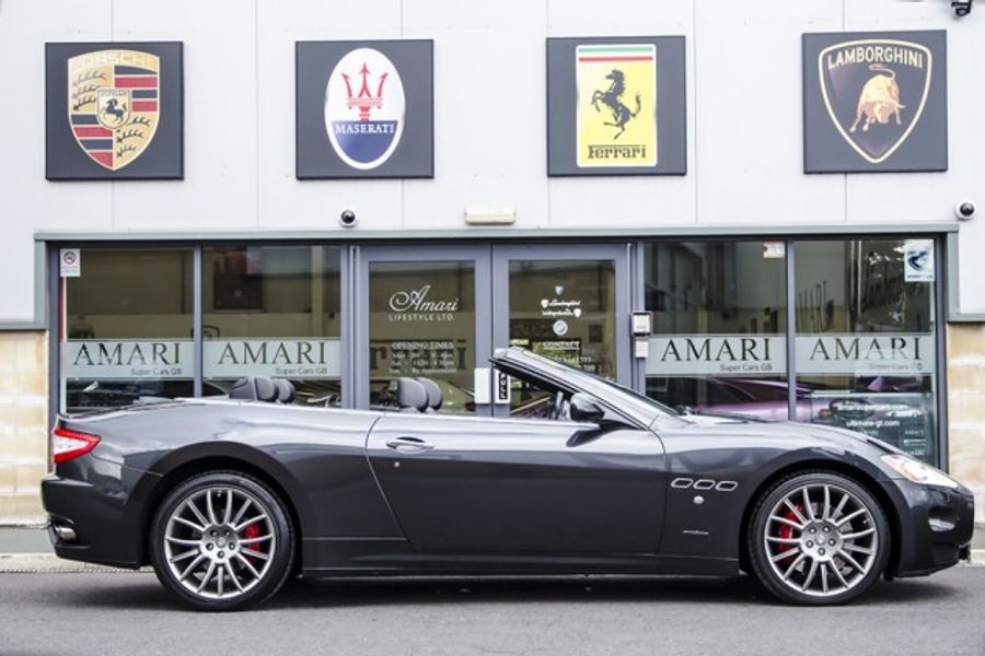 2010 MASERATI GRANCABRIO CONVERTIBLE