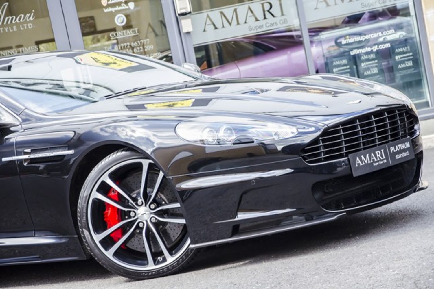 ASTON MARTIN DBS Ultimate Edition No 77/100