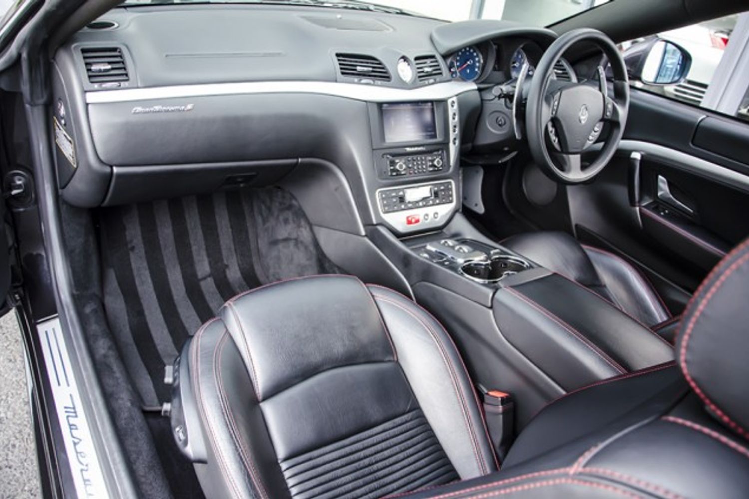 MASERATI GRANTURISMO COUPE V8 S MC Shift