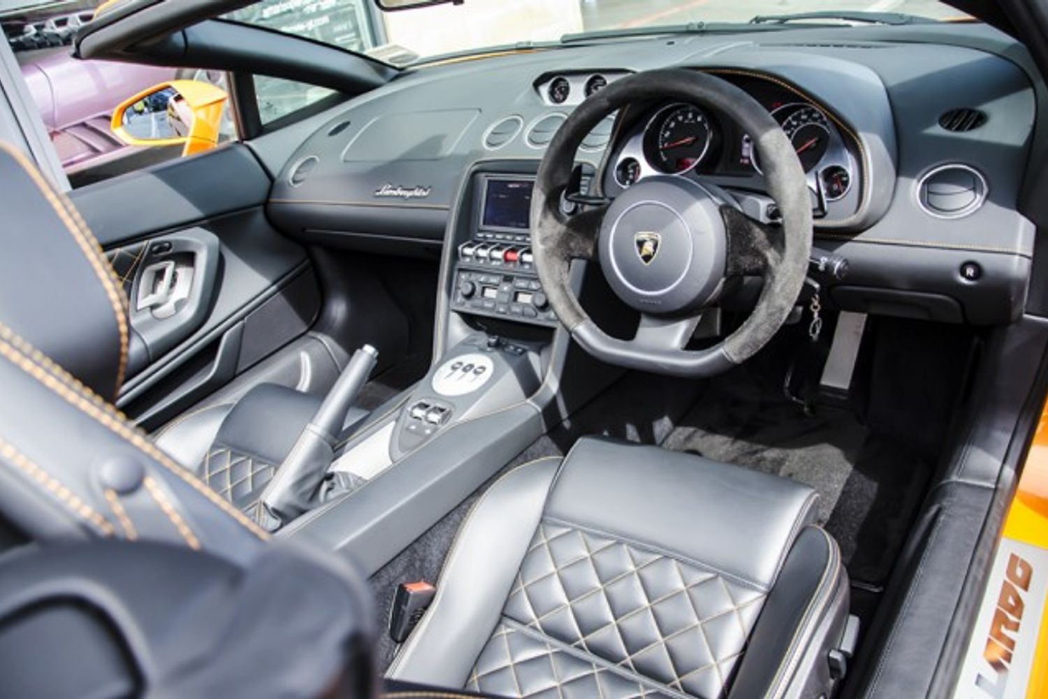 LAMBORGHINI GALLARDO SPYDER LP 560-4 E Gear