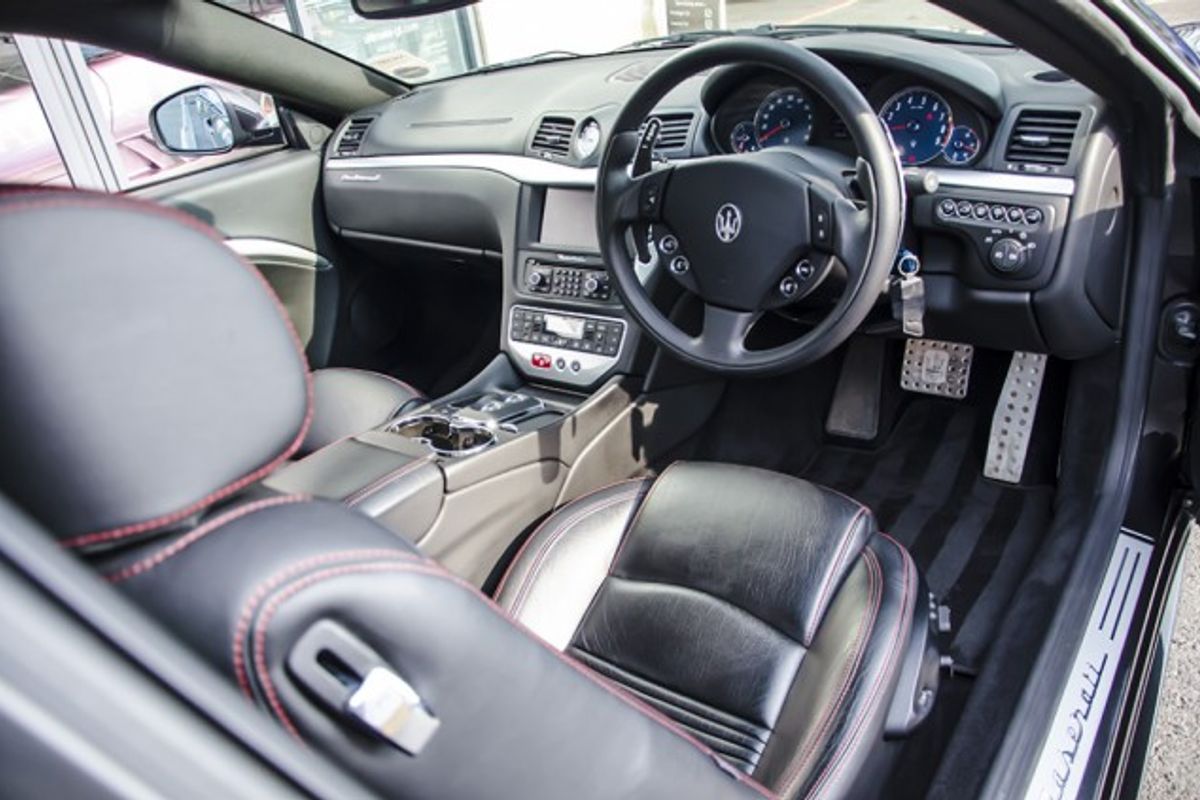 MASERATI GRANTURISMO COUPE V8 S MC Shift