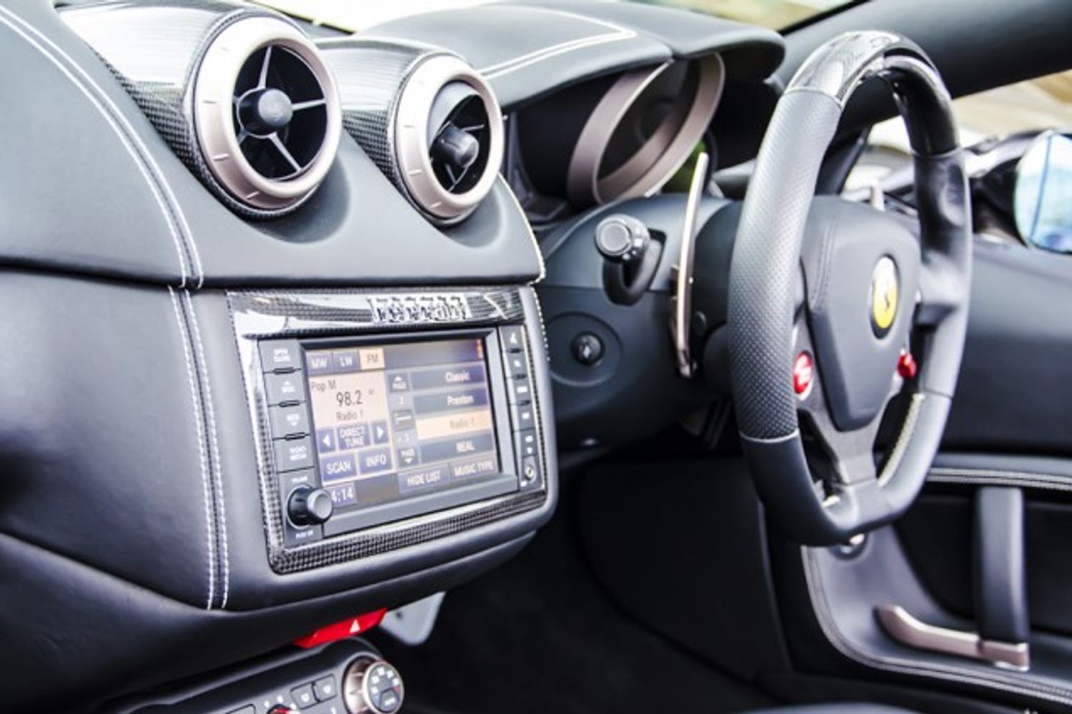 FERRARI CALIFORNIA CONVERTIBLE 2+ F1