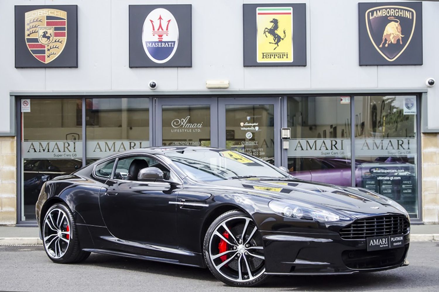 ASTON MARTIN DBS Ultimate Edition No 77/100