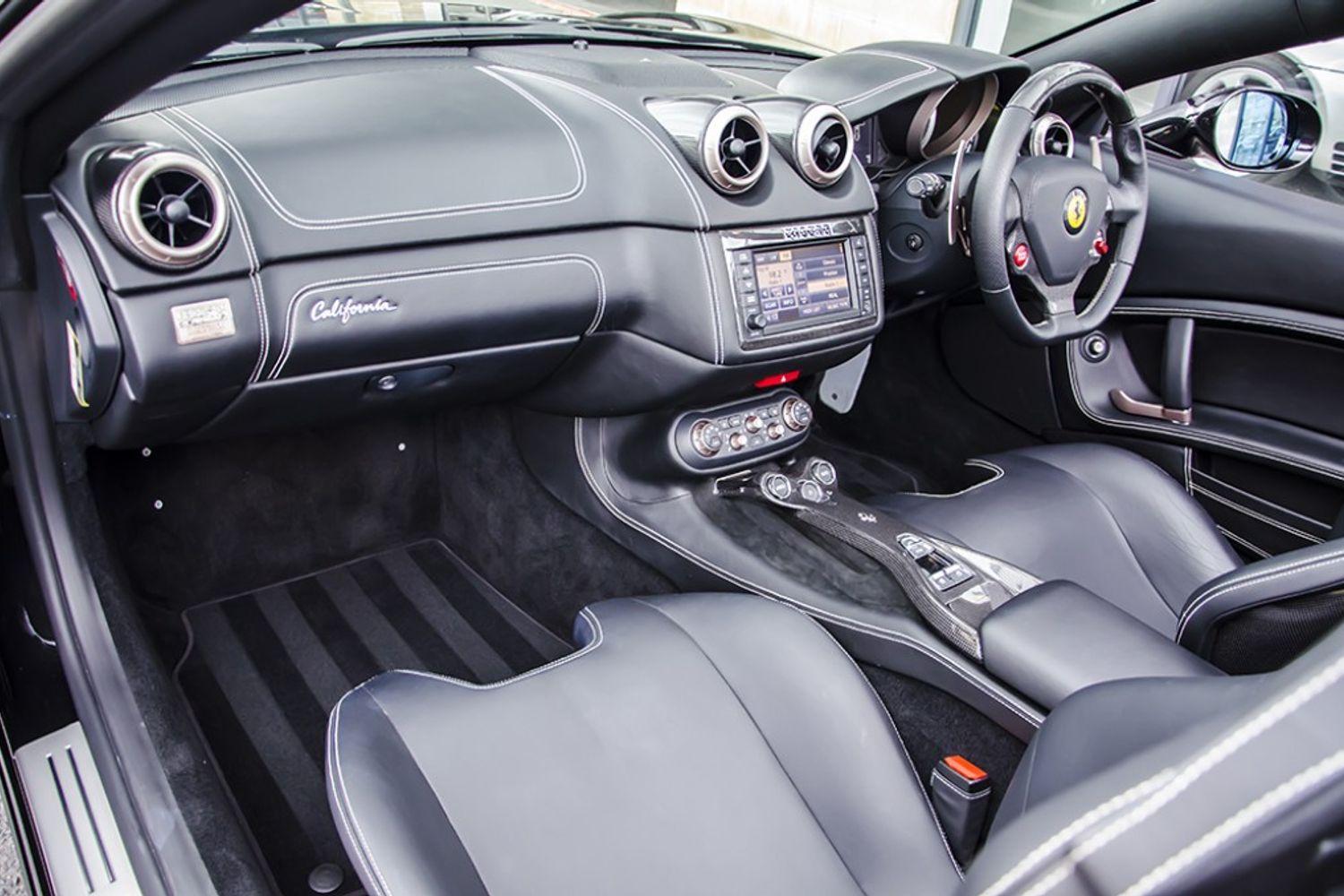 FERRARI CALIFORNIA CONVERTIBLE 2+ F1