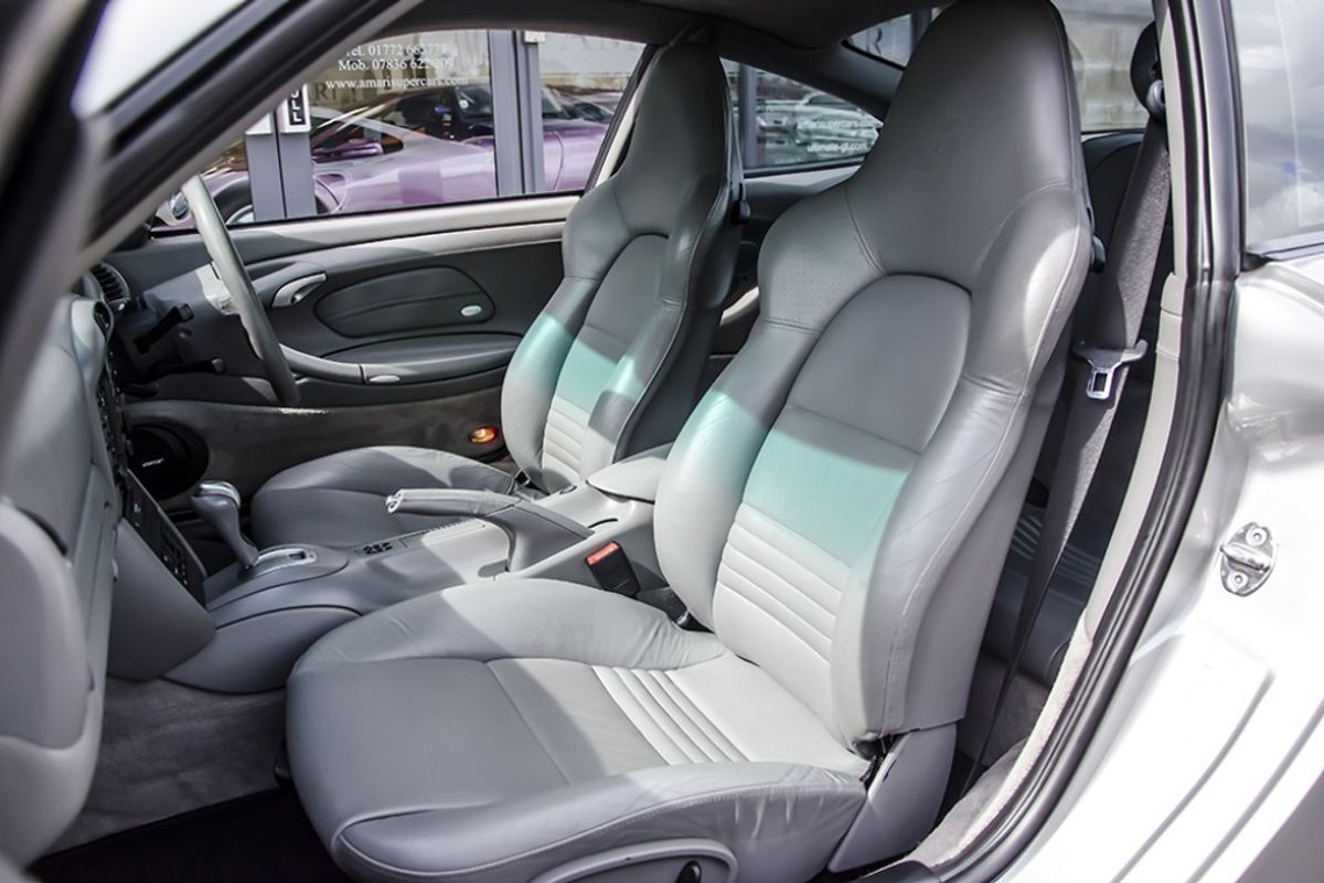 PORSCHE 911 [996] TURBO COUPE 2dr Tiptronic S