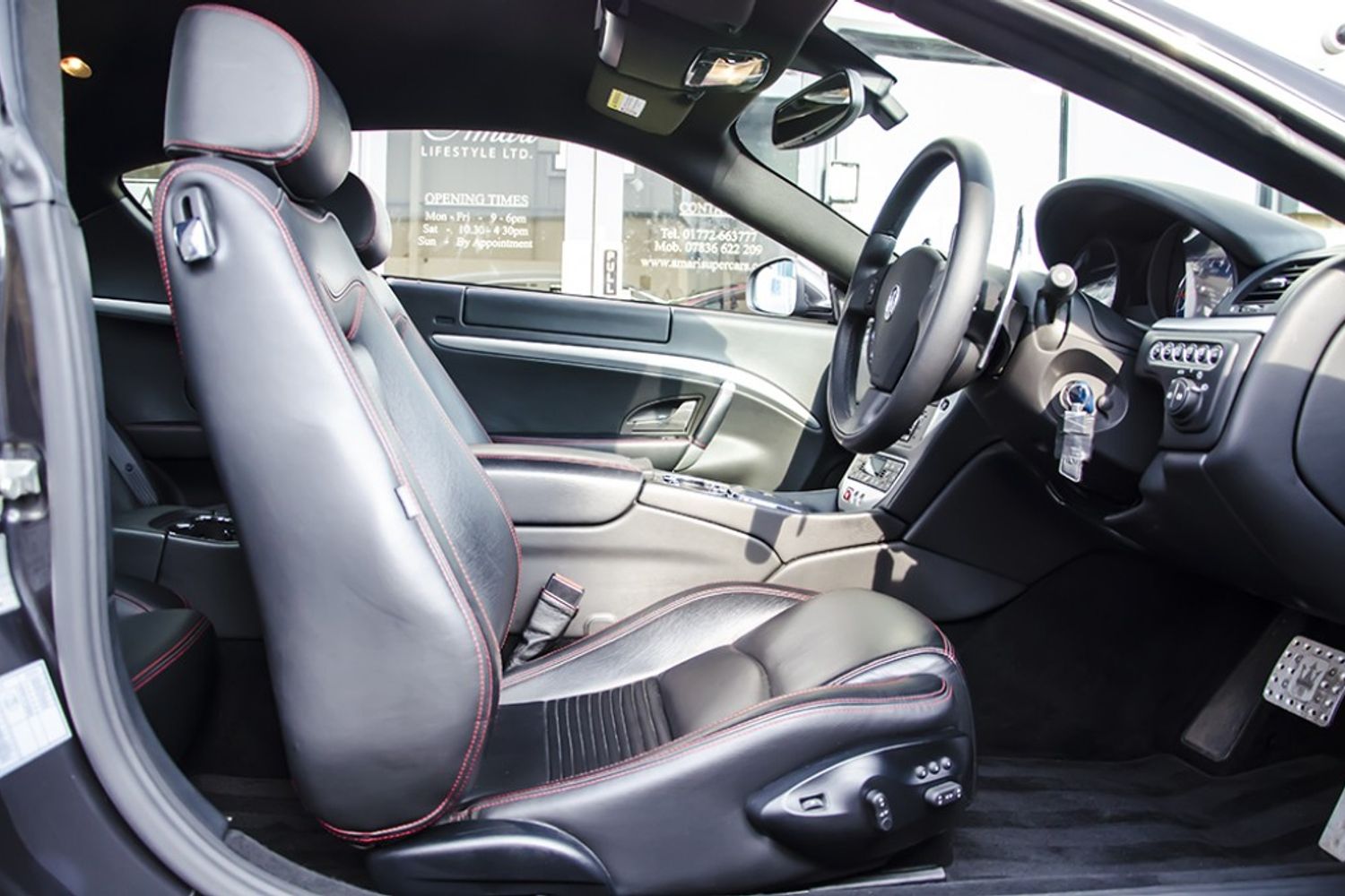 MASERATI GRANTURISMO COUPE V8 S MC Shift
