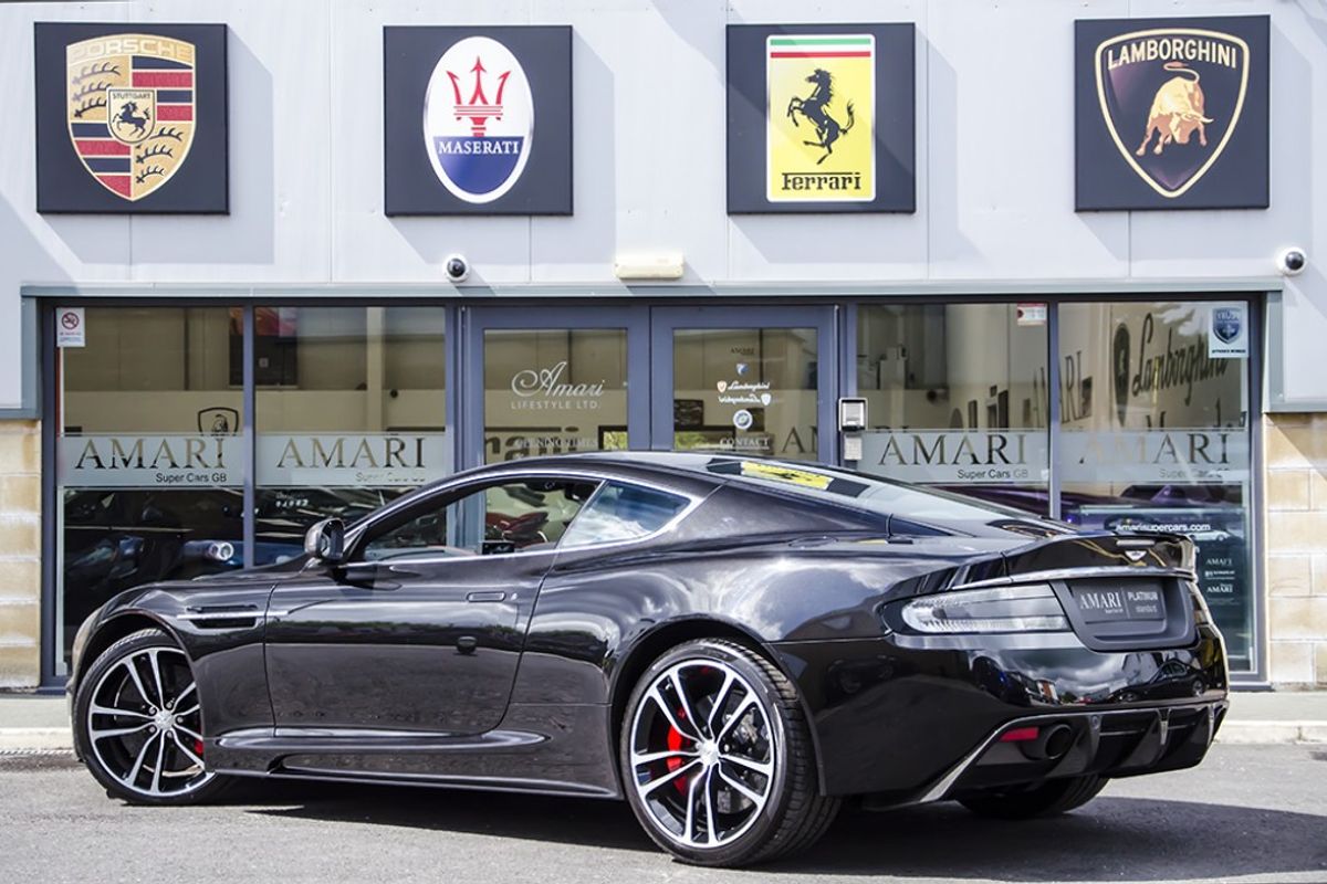 ASTON MARTIN DBS Ultimate Edition No 77/100