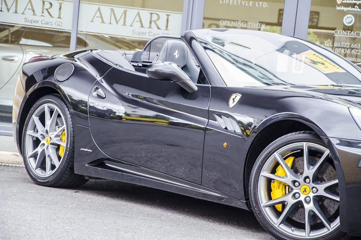 FERRARI CALIFORNIA CONVERTIBLE 2+ F1