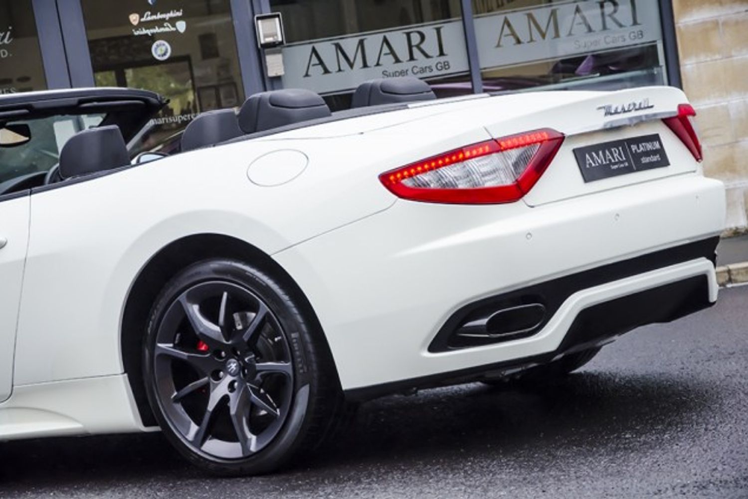 MASERATI GRANCABRIO CONVERTIBLE V8 Sport MC Shift