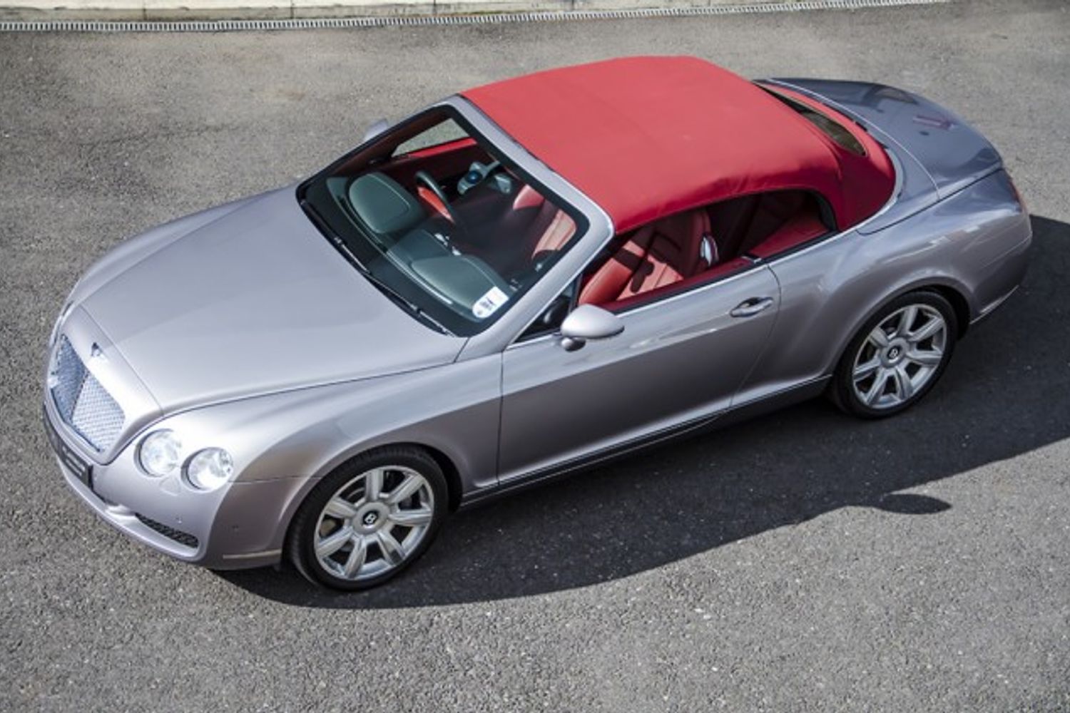 BENTLEY CONTINENTAL GTC CONVERTIBLE 6.0 W12 Auto