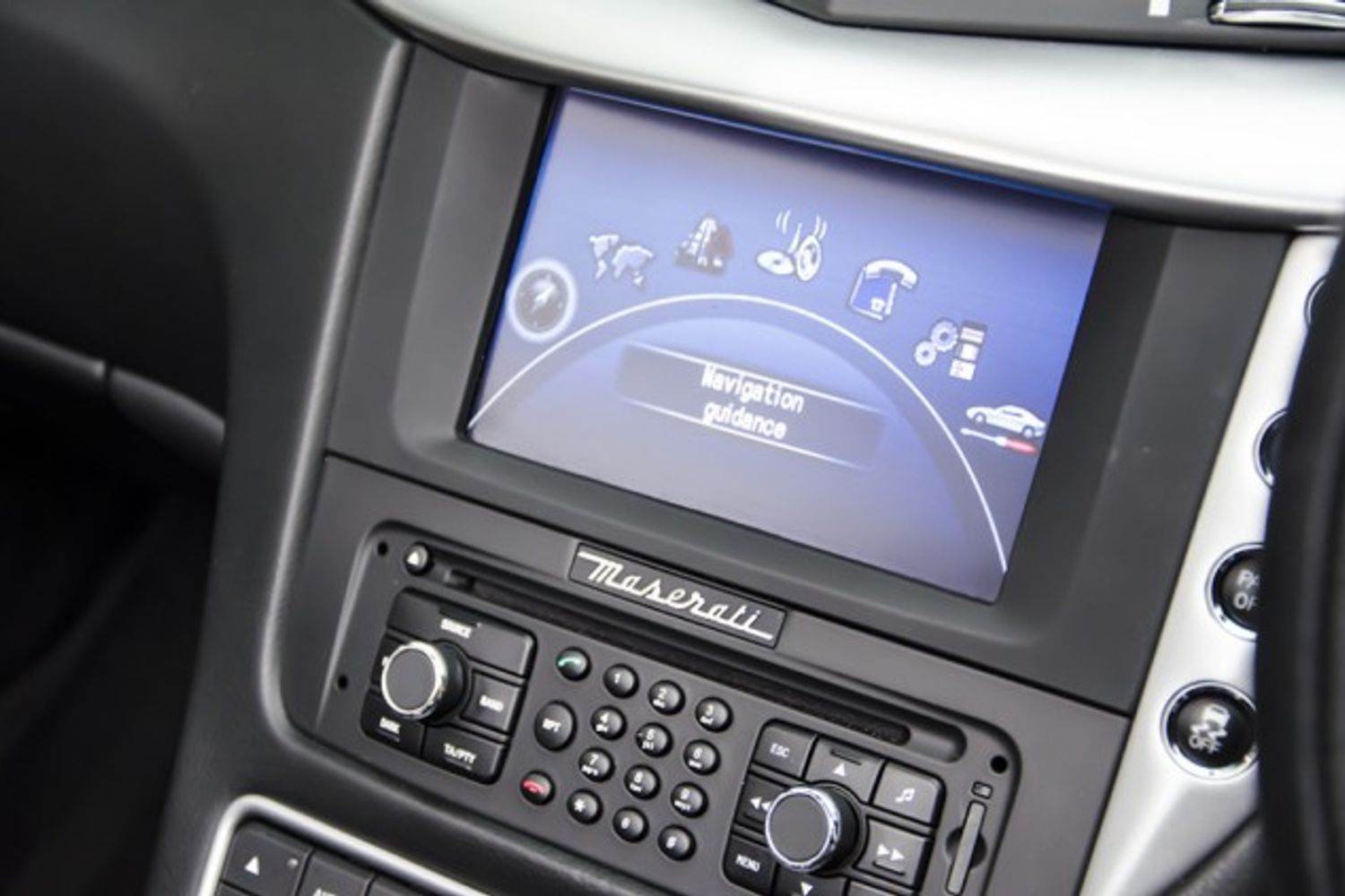 MASERATI GRANCABRIO CONVERTIBLE V8 Sport MC Shift