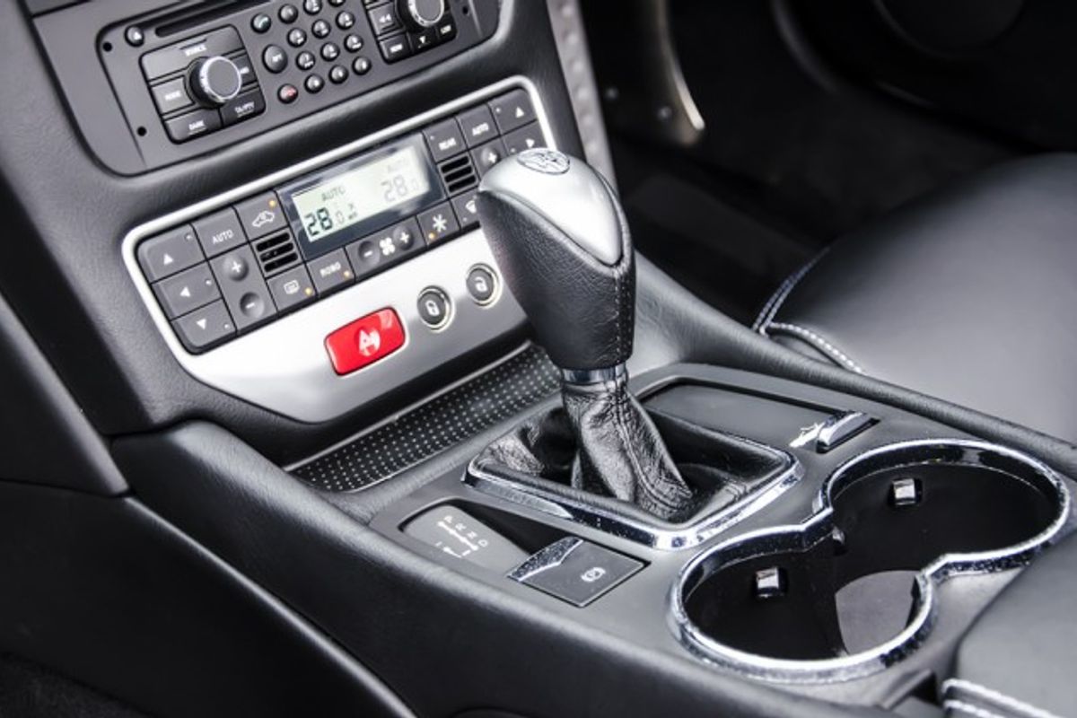 MASERATI GRANCABRIO CONVERTIBLE V8 Sport MC Shift