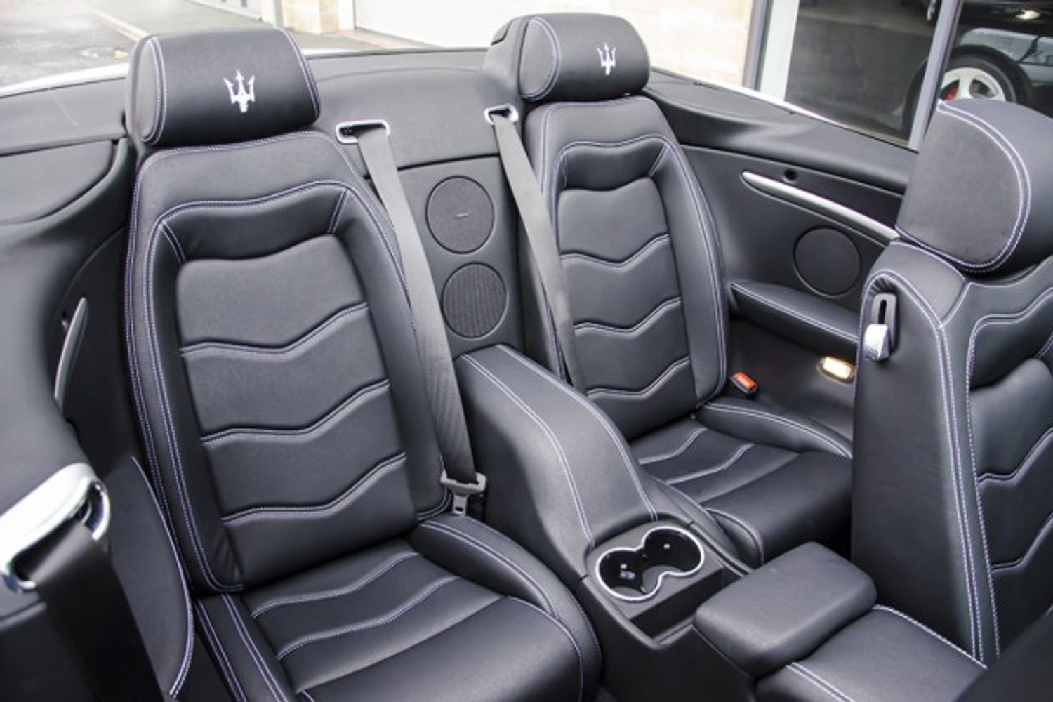 MASERATI GRANCABRIO CONVERTIBLE V8 Sport MC Shift