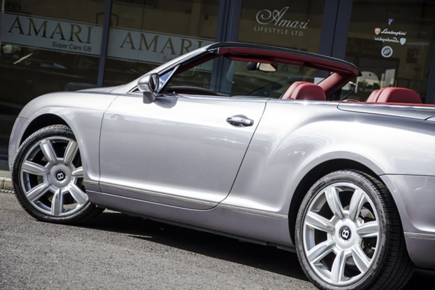 BENTLEY CONTINENTAL GTC CONVERTIBLE 6.0 W12 Auto
