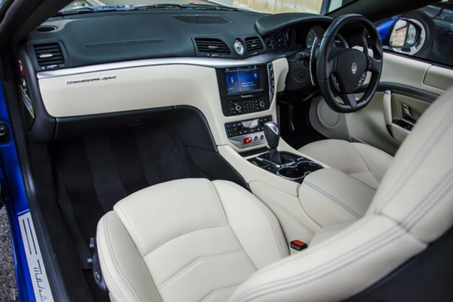 MASERATI GRANTURISMO COUPE V8 Sport MC Auto Shift