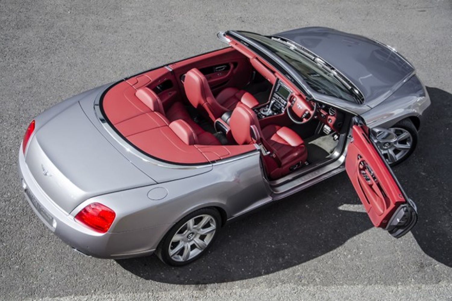 BENTLEY CONTINENTAL GTC CONVERTIBLE 6.0 W12 Auto