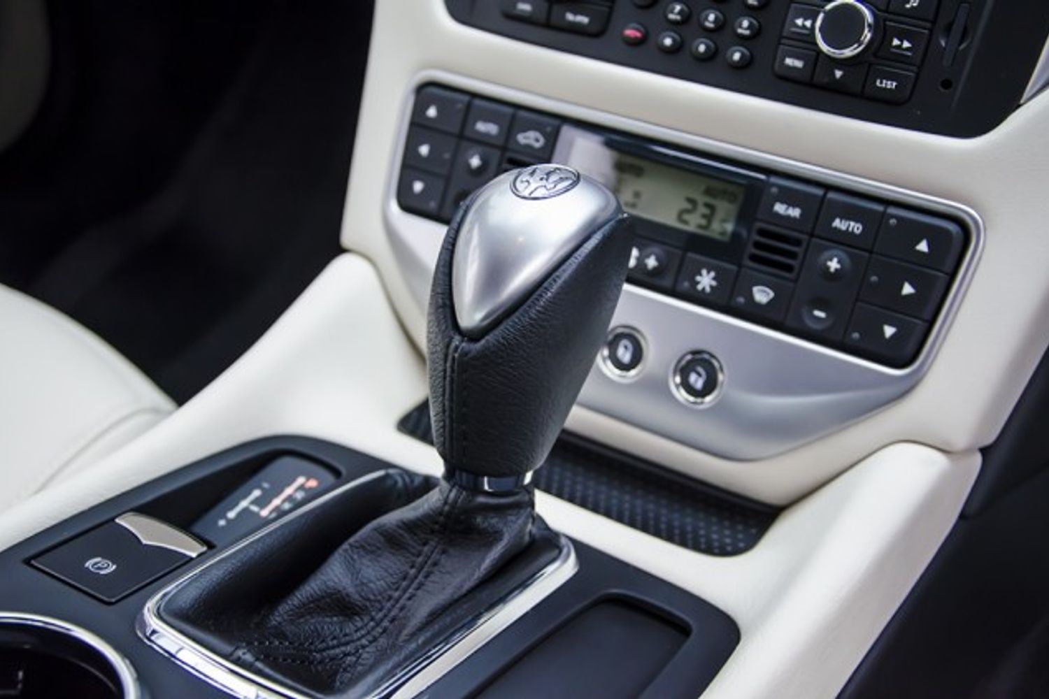 MASERATI GRANTURISMO COUPE V8 Sport MC Auto Shift