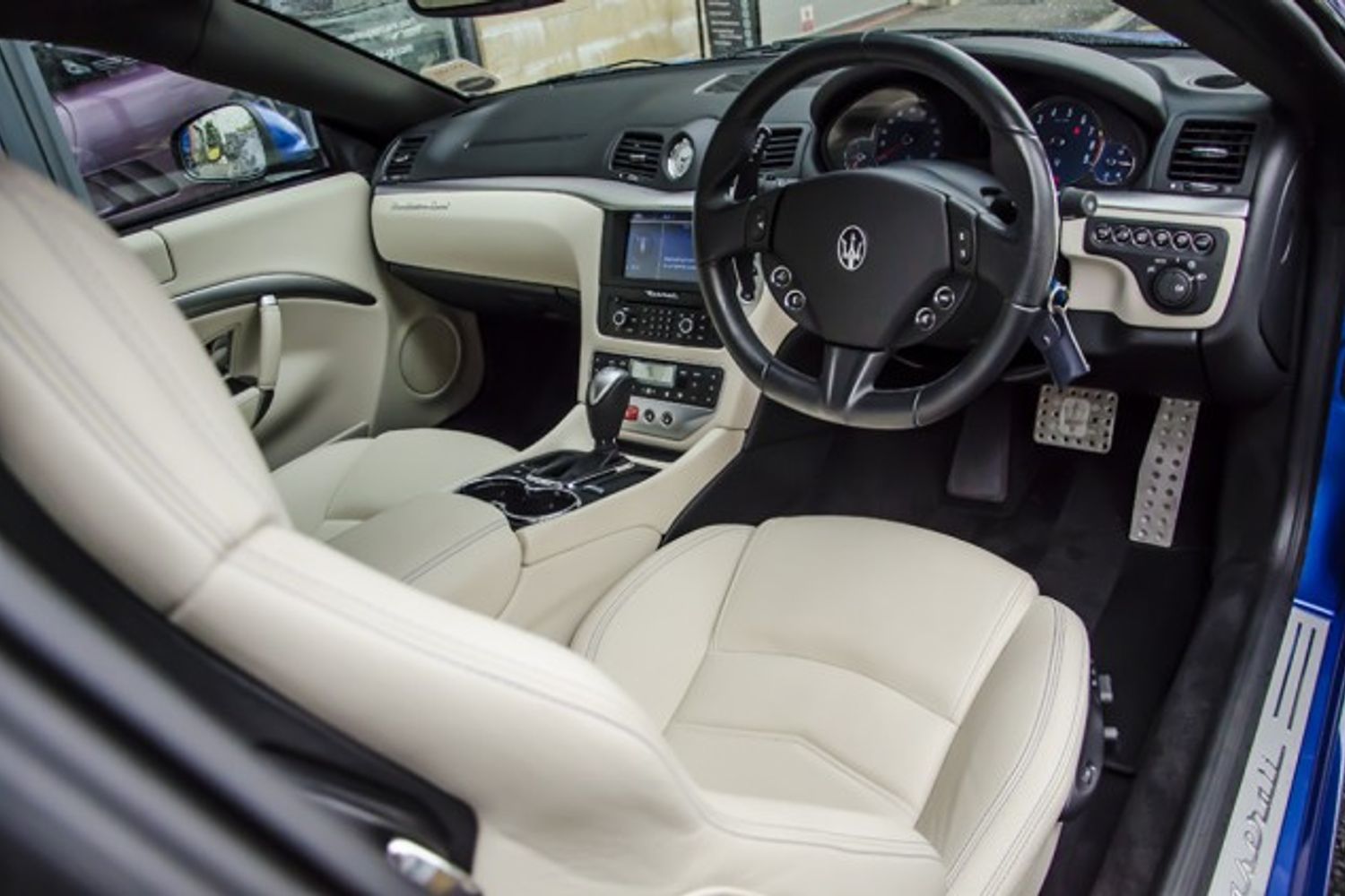 MASERATI GRANTURISMO COUPE V8 Sport MC Auto Shift