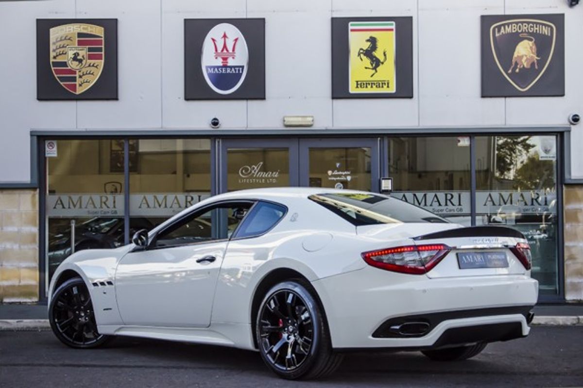 MASERATI GRANTURISMO COUPE V8 Sport MC Shift