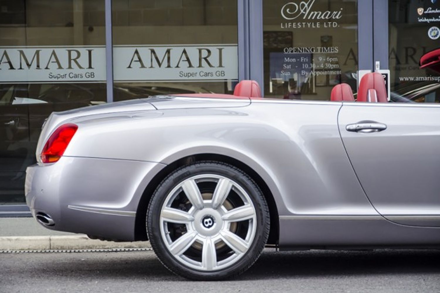 BENTLEY CONTINENTAL GTC CONVERTIBLE 6.0 W12 Auto