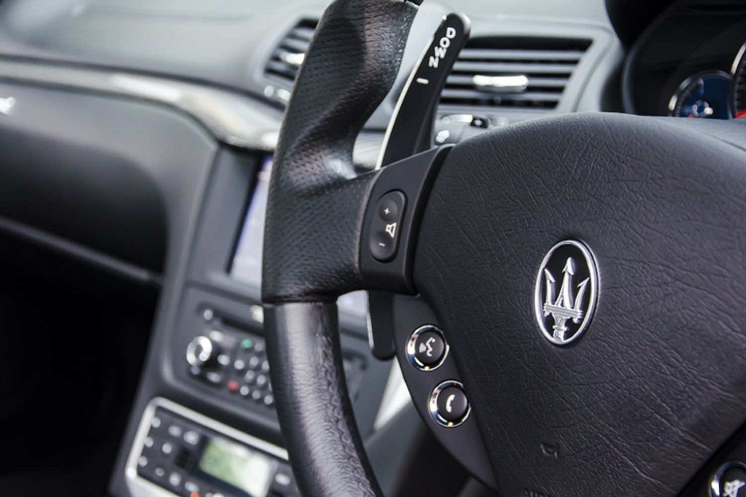 MASERATI GRANTURISMO COUPE V8 Sport MC Shift