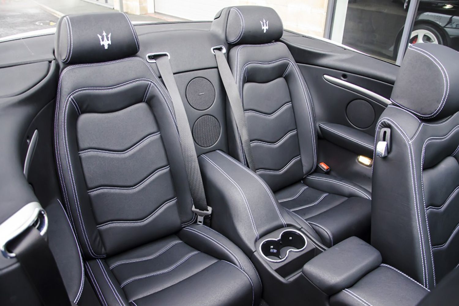 MASERATI GRANCABRIO CONVERTIBLE V8 Sport MC Shift