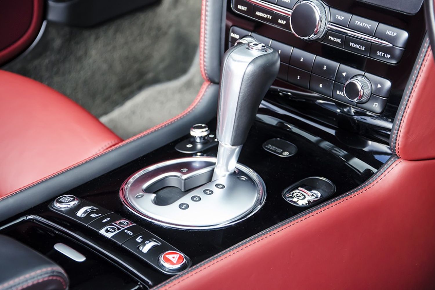 BENTLEY CONTINENTAL GTC CONVERTIBLE 6.0 W12 Auto