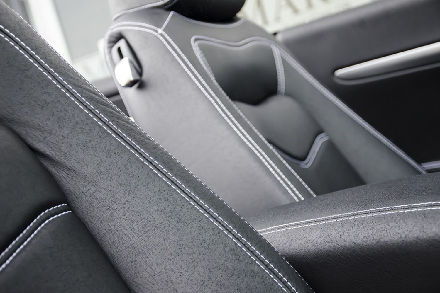 MASERATI GRANCABRIO CONVERTIBLE V8 Sport MC Shift