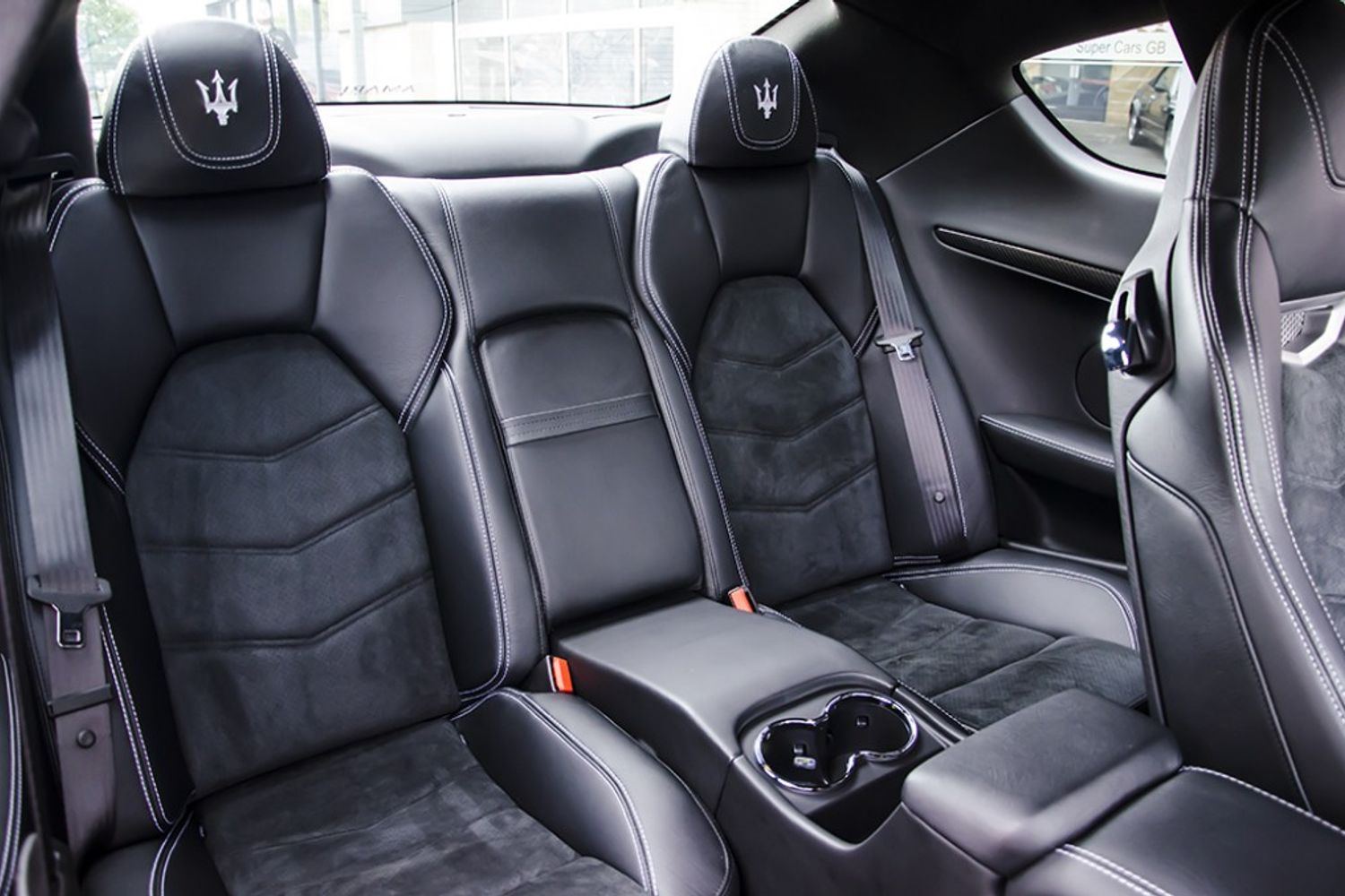 MASERATI GRANTURISMO COUPE V8 Sport MC Shift