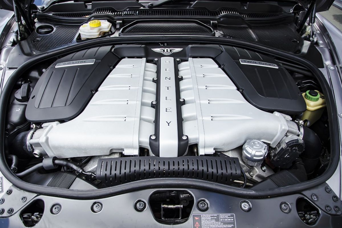 BENTLEY CONTINENTAL GTC CONVERTIBLE 6.0 W12 Auto