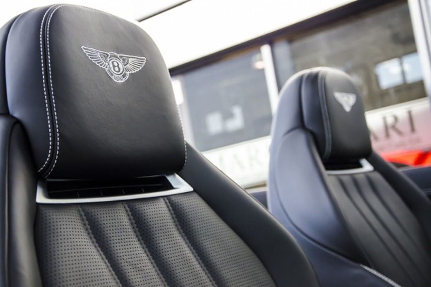BENTLEY CONTINENTAL GTC CONVERTIBLE 4.0 V8 Auto