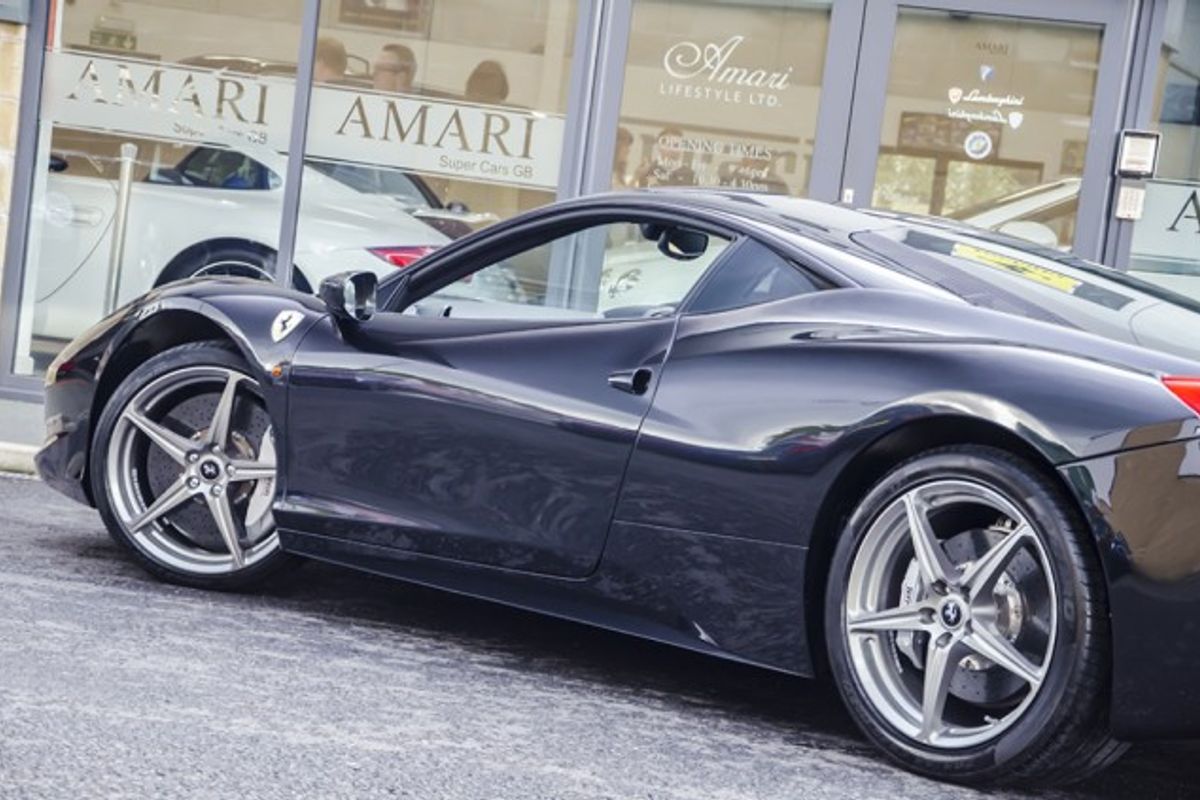 FERRARI 458 COUPE Italia Auto