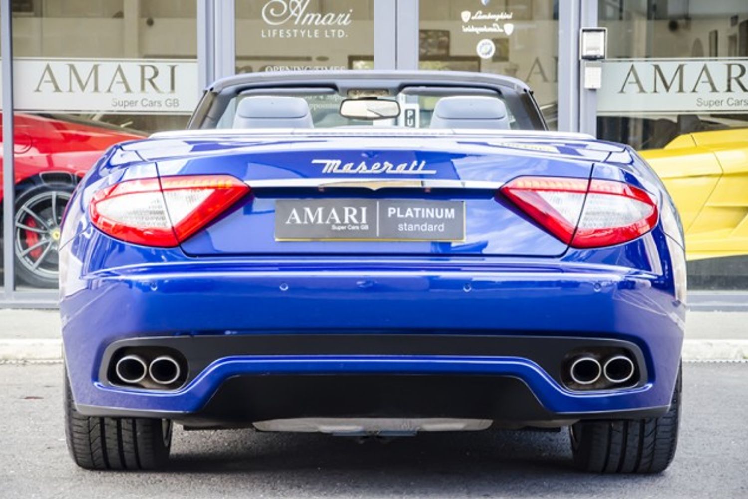 MASERATI GRANCABRIO CONVERTIBLE V8 Auto
