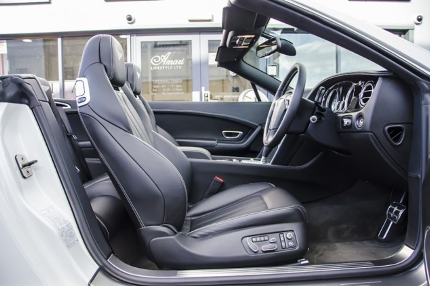 BENTLEY CONTINENTAL GTC CONVERTIBLE 4.0 V8 Auto
