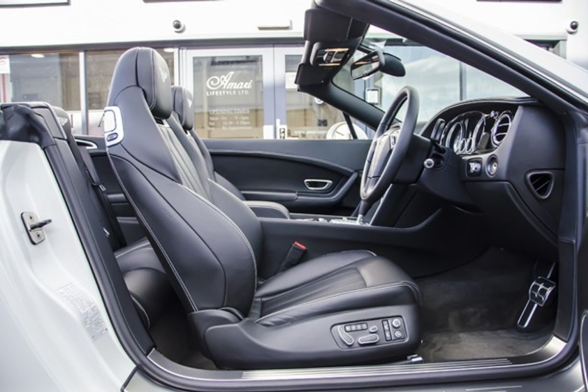 BENTLEY CONTINENTAL GTC CONVERTIBLE 4.0 V8 Auto