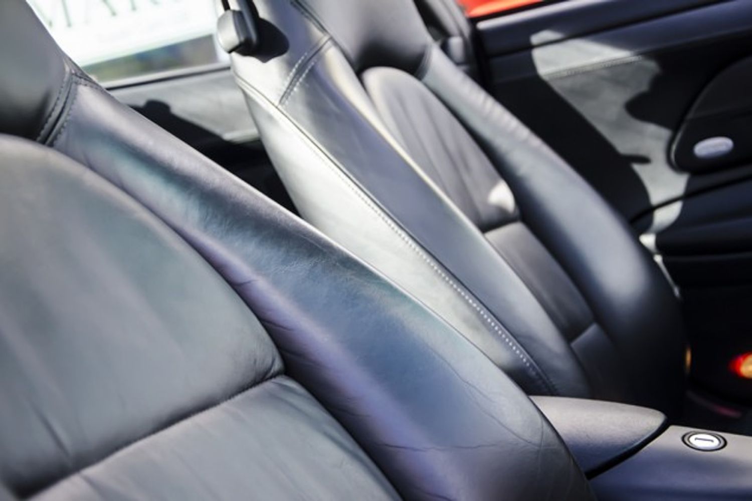 PORSCHE 911 [996] CARRERA 4 COUPE S Tiptronic S