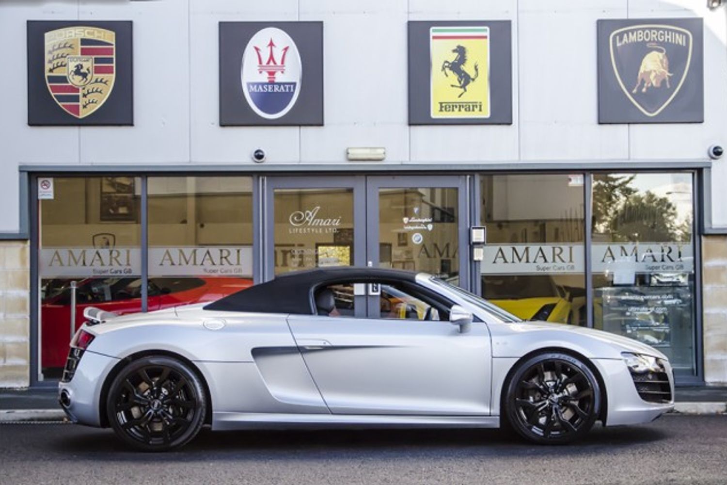 AUDI R8 SPYDER 5.2 FSI Quattro