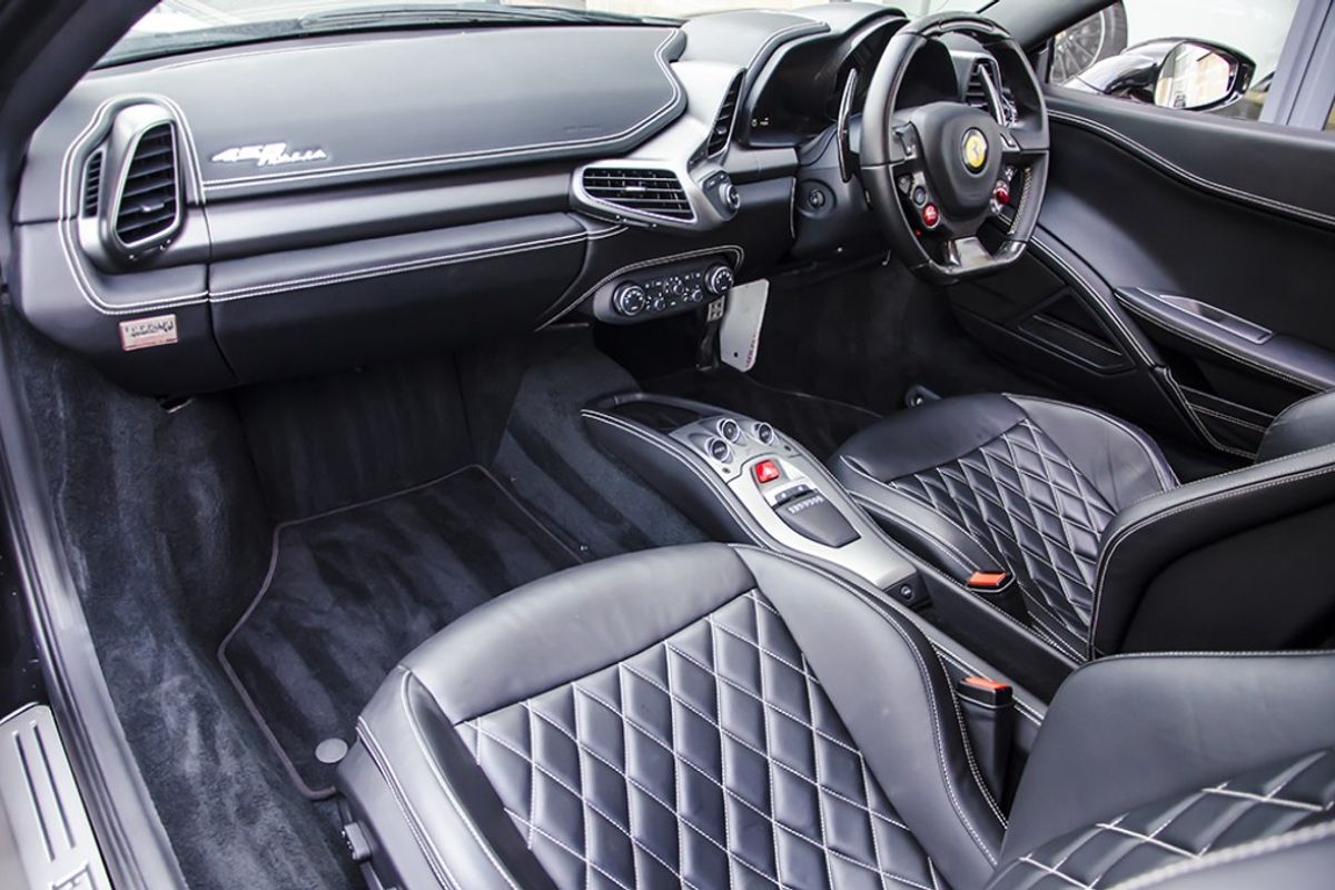 FERRARI 458 COUPE Italia Auto