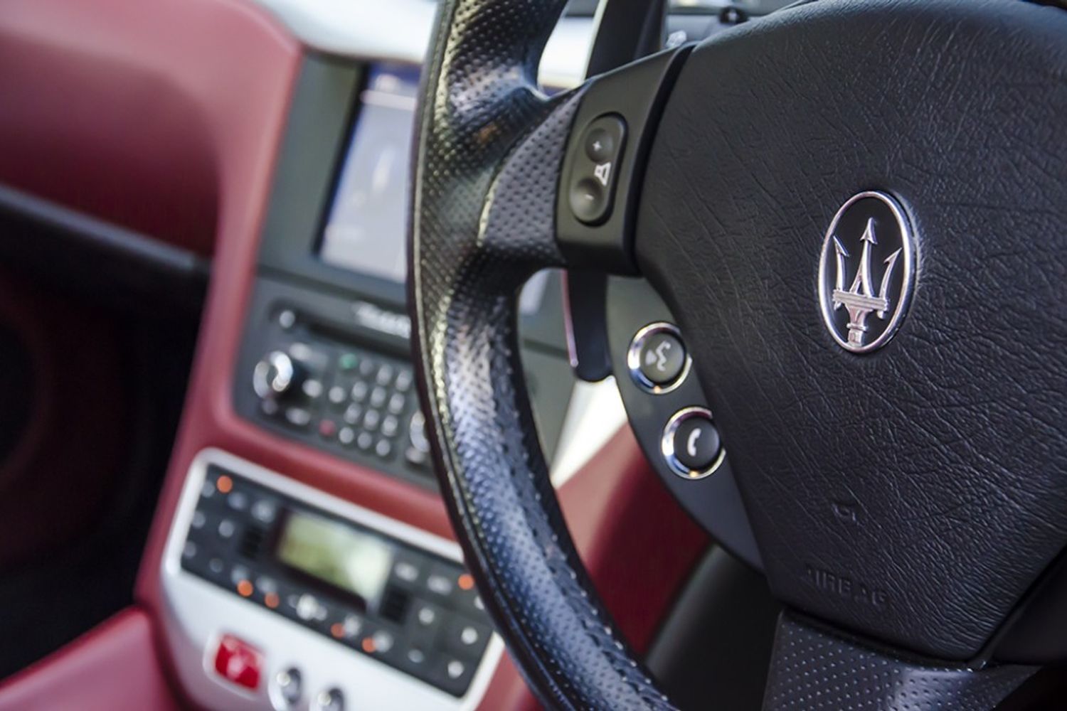 MASERATI GRANTURISMO COUPE V8 S MC Shift